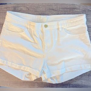 H&M white denim shorts Size 10